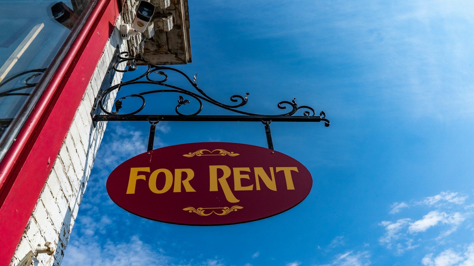 Renting First: The Case for Not Buying Right Away