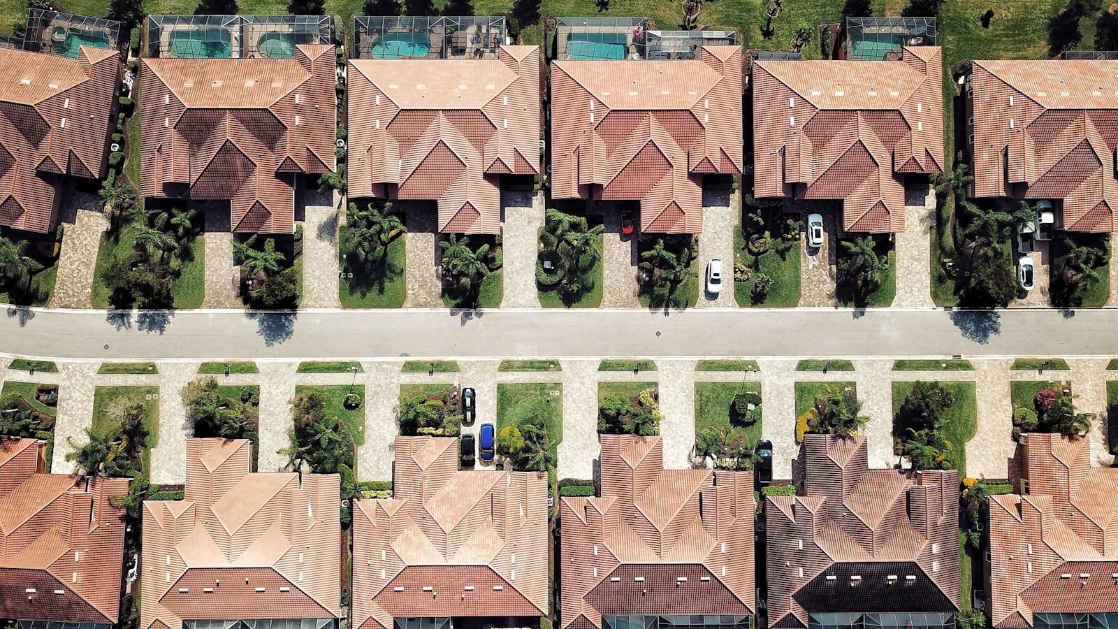 Understanding HOA and CDD Fees in Lakewood Ranch