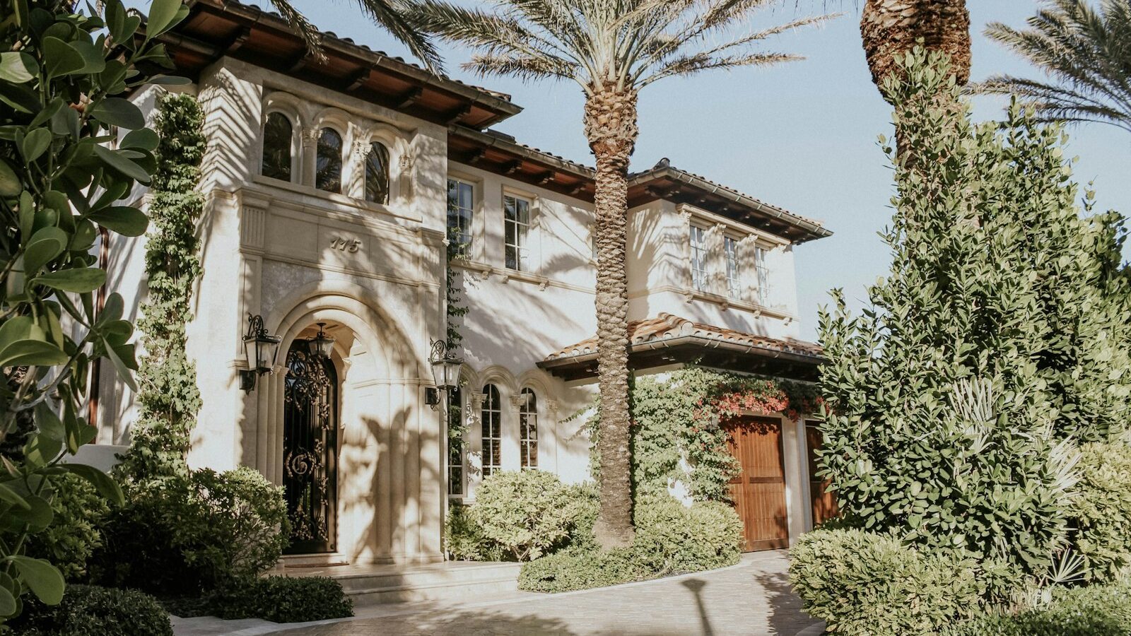 Shopping for Home and Car Insurance in Florida